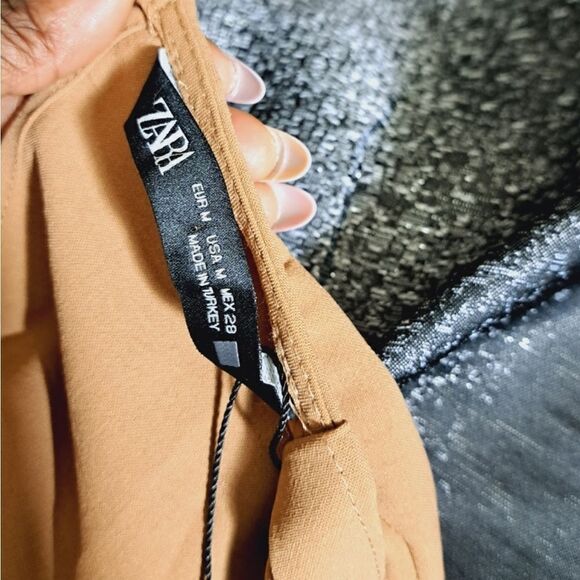 Zara   - Picture 9 of 9